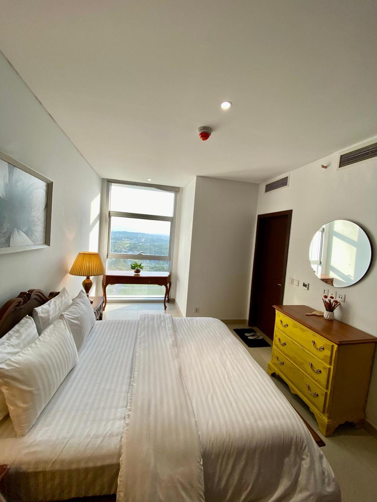 One Constitution Avenue - Apartments By Superhost Stays Islamabad Room photo